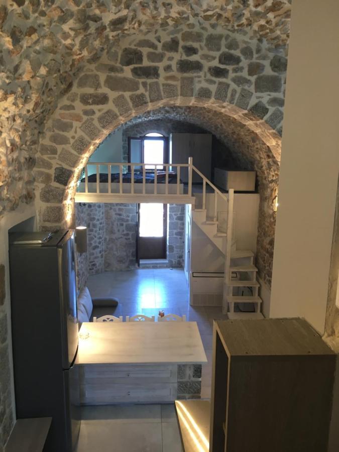 Вилла Elata Stone House Экстерьер фото