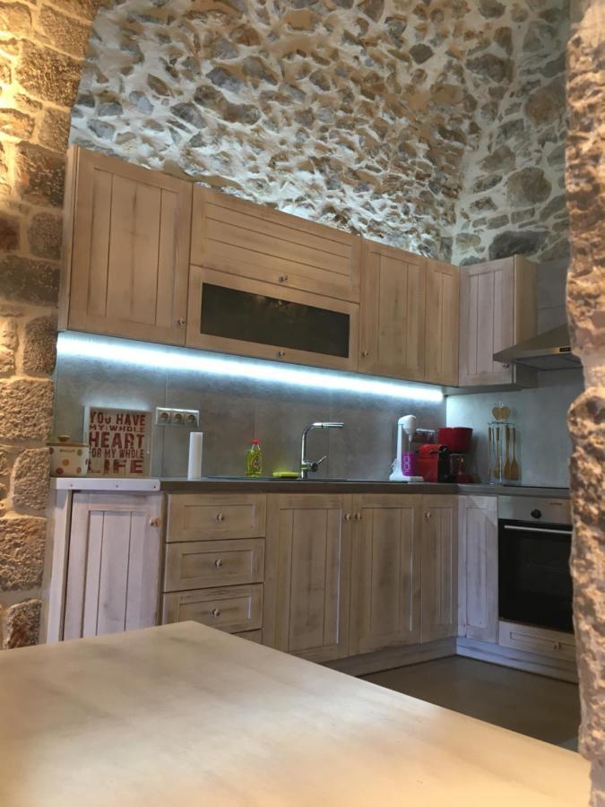 Вилла Elata Stone House Экстерьер фото